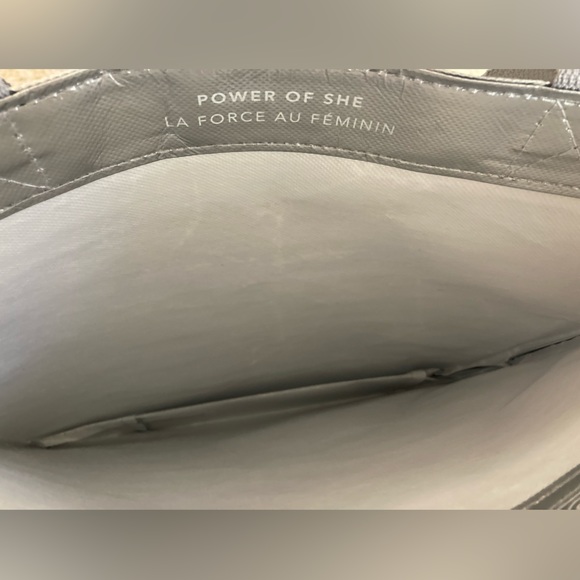 ATHLETA Metallic Bag - Picture 3 of 6